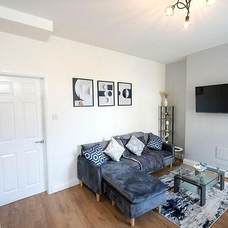 Entire House-Merseyside-Liverpool Birkenhead Ngoại thất bức ảnh