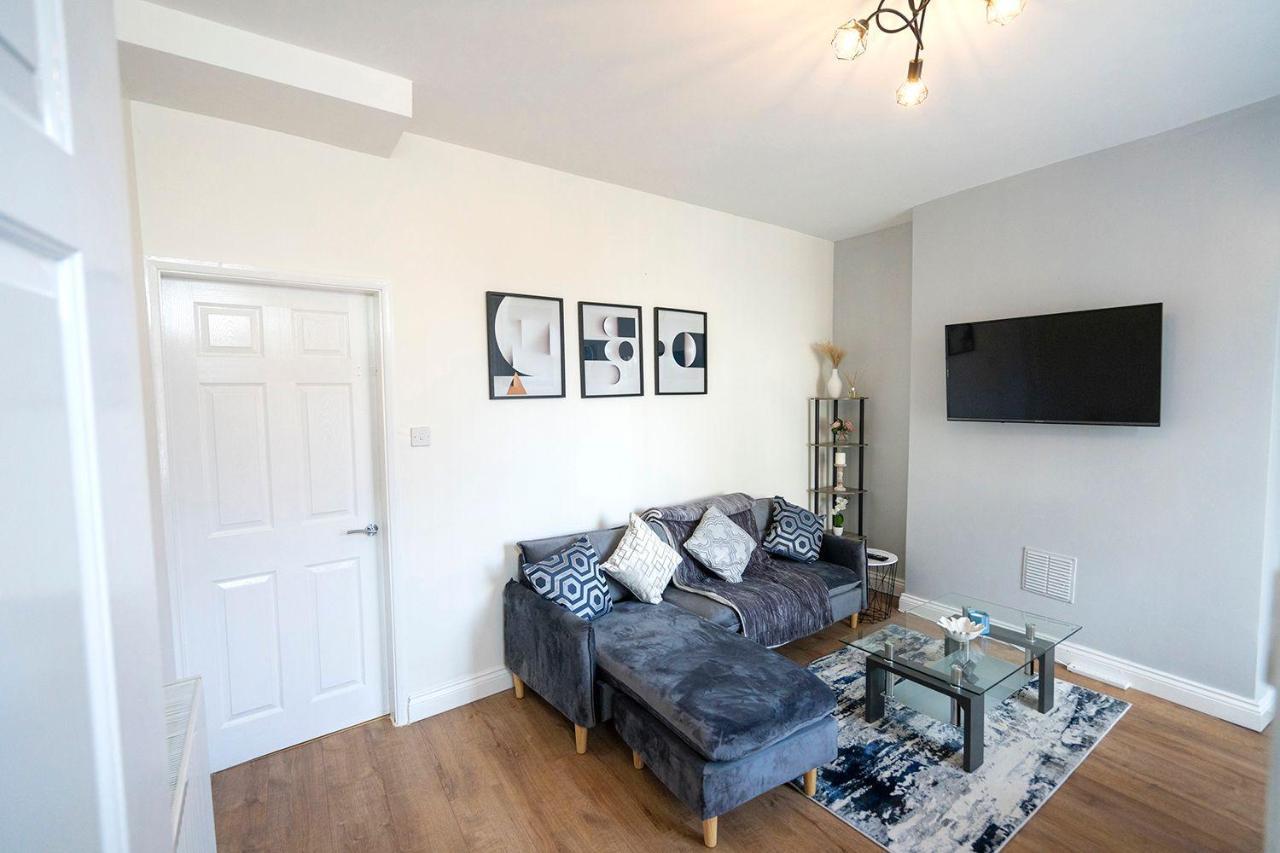 Entire House-Merseyside-Liverpool Birkenhead Ngoại thất bức ảnh
