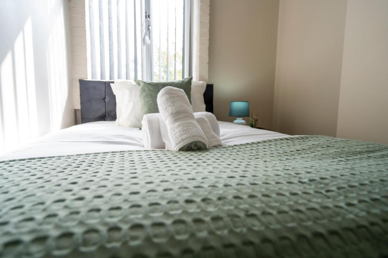 Entire House-Merseyside-Liverpool Birkenhead Ngoại thất bức ảnh