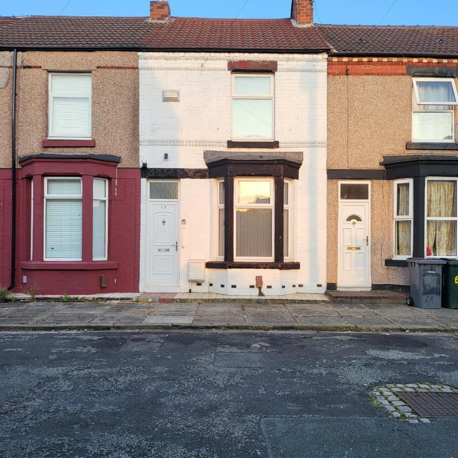 Entire House-Merseyside-Liverpool Birkenhead Ngoại thất bức ảnh